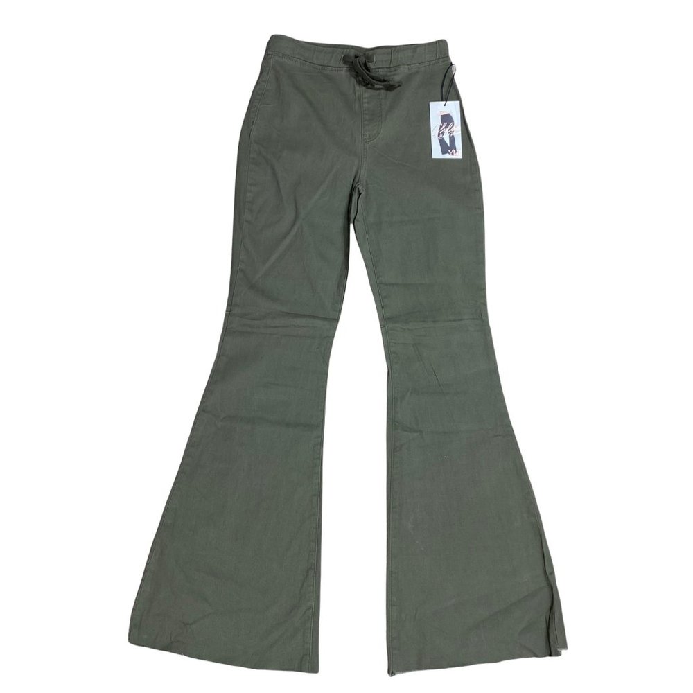 YMI Chloe Flare High-Rise Pull-on Stretch Curvy Green Denim Women's 26x32 M